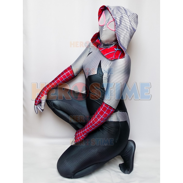 Spider-Gwen Cosplay